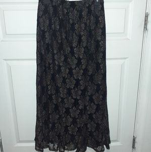 Beautiful lace skirt long